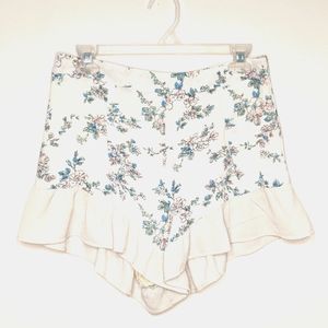 B. Original White Pastel Bloomers Floral Shorts L